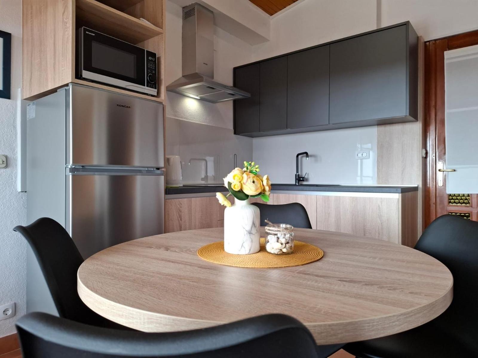 Sarlija Apartment *